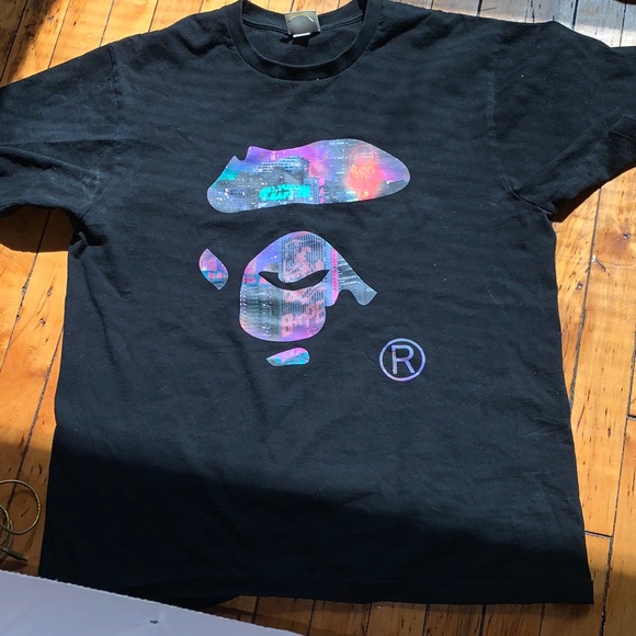 Authentic men’s Bape T-shirt